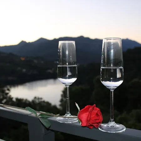 Apartment Casa Do Toucedo - Encanto Da Natureza / Geres Caniçada