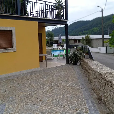 Casa Do Toucedo - Encanto Da Natureza / Geres Caniçada